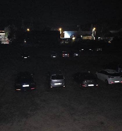 Ekonomic Apartmani Golubovci Luaran gambar